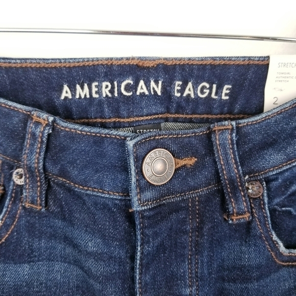 American Eagle Tomgirl Jeans NWT - Picture 10 of 16